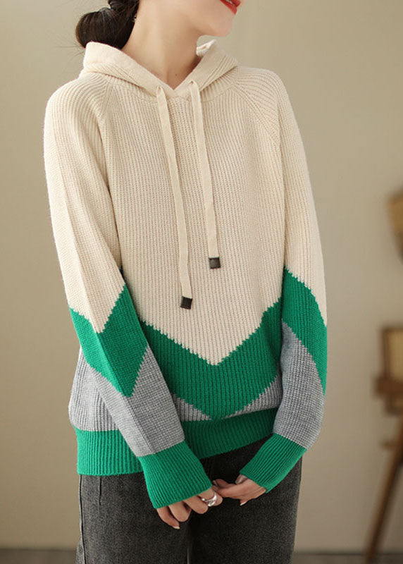Beautifully Finished Sweater in a Timeless Design