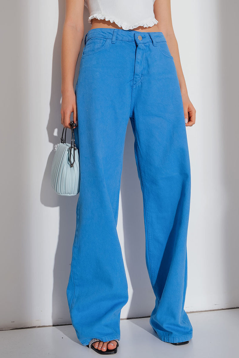 Beautifully Finished Garment in a Timeless Design