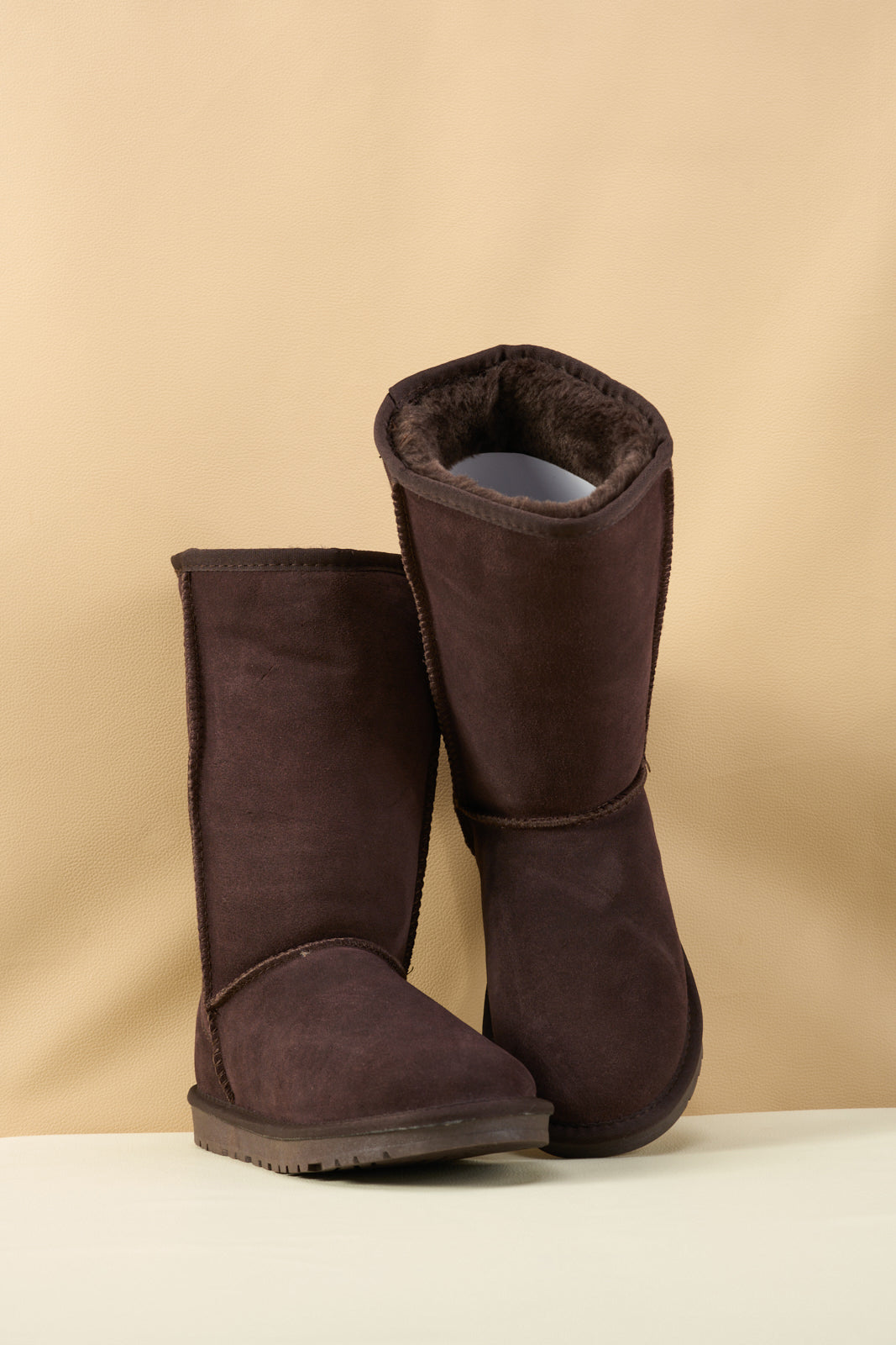Well Tailored Boots with a Graceful Silhouette