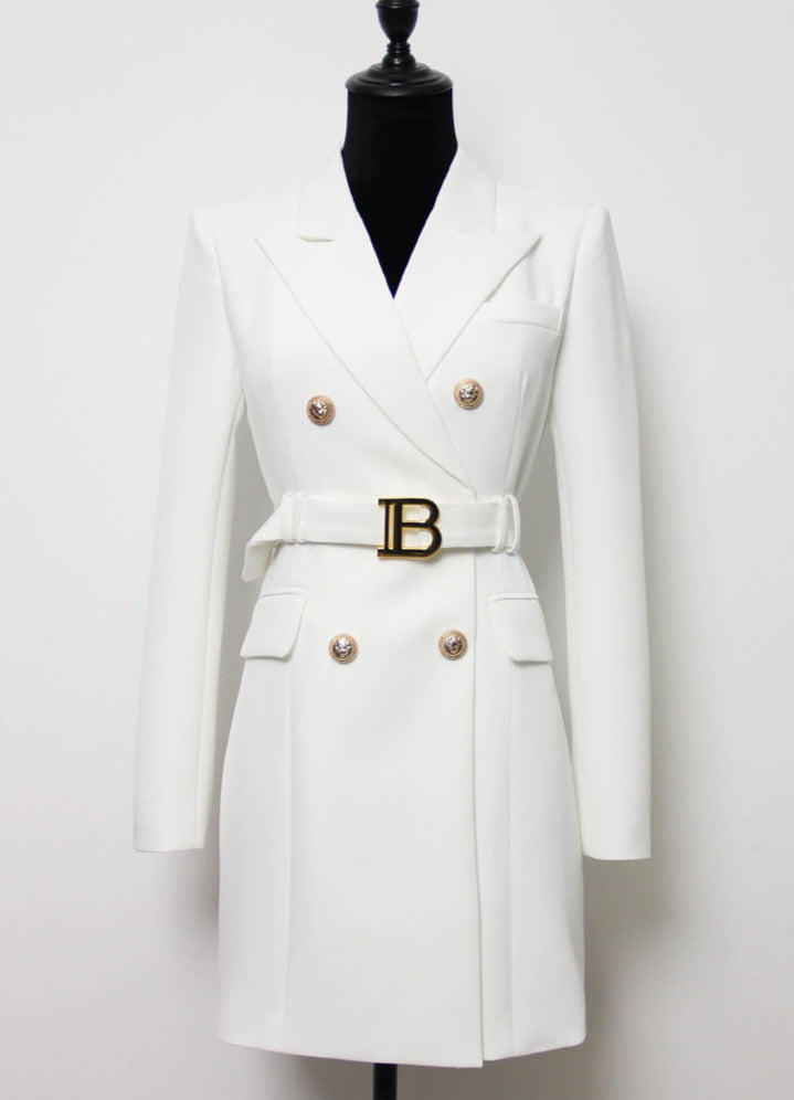 Sophisticated Dress with a Clean Classic Look
