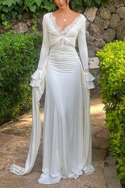 A Vintage Style Dress with Delicate Timeless Details