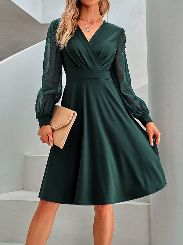 Gracefully Styled Dress for Any Occasion
