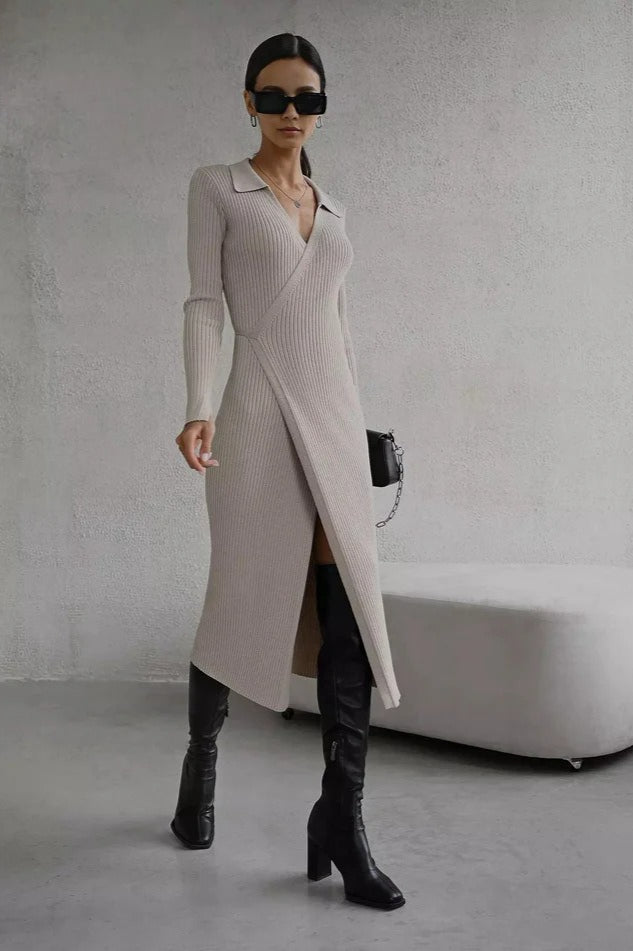 Effortlessly Elegant Sweater with a Timeless Design