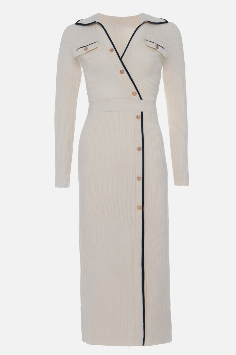 Well Tailored Dress with a Graceful Silhouette