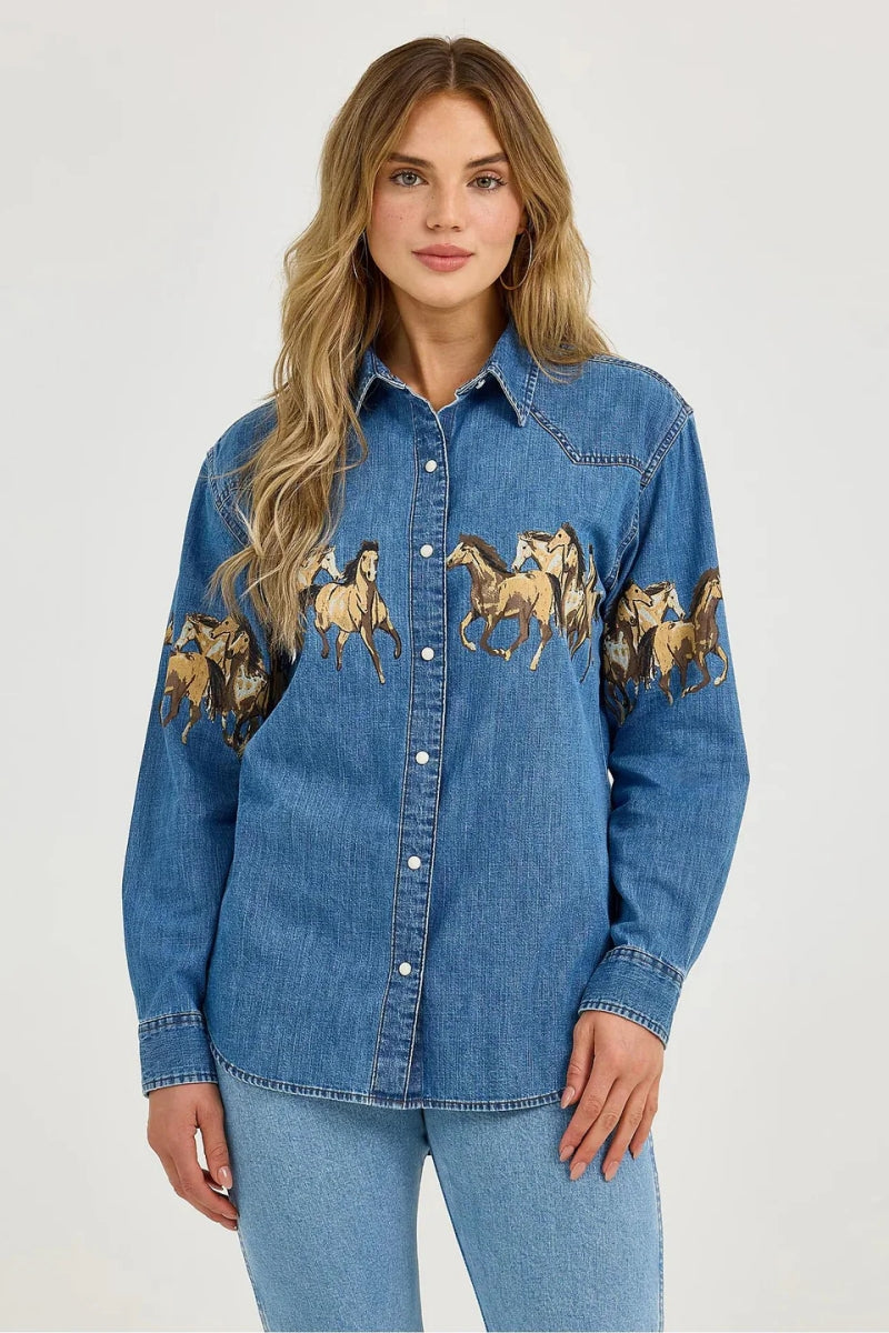 Beautifully Crafted Shirt in a Classic Style