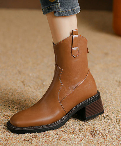 Elegantly Styled Boots for Everyday Wear