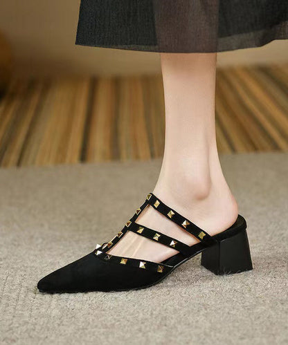 Polished Sandals with an Effortless Classic Look