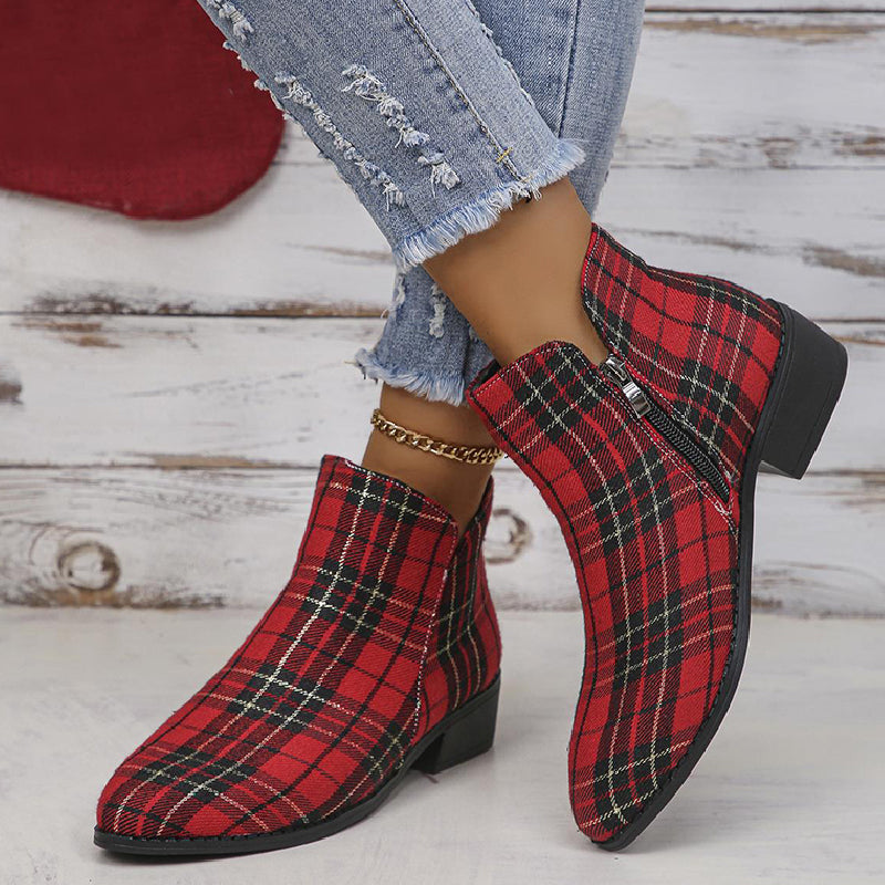 Classic Vintage Shoes with a Flattering Fit