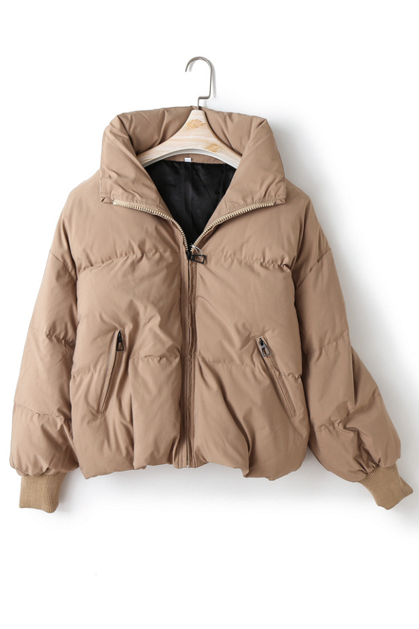 Well Tailored Jacket with a Graceful Silhouette