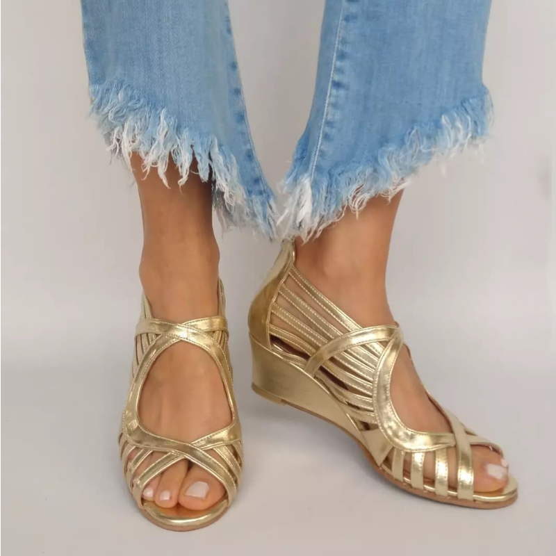 Beautifully Finished Sandals in a Timeless Design