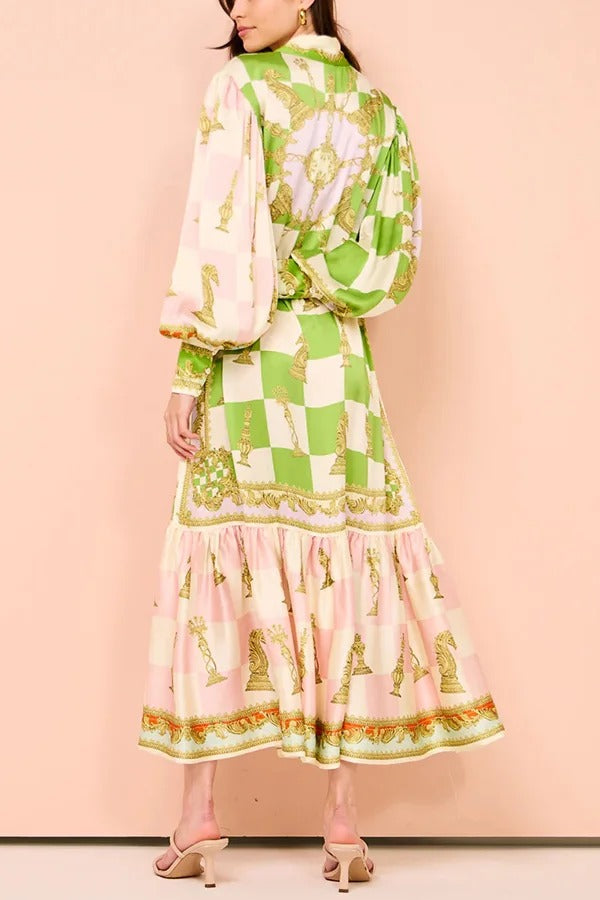Classic Vintage Dress with a Flattering Fit