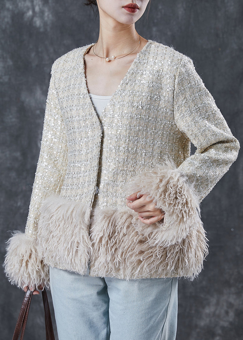 Elegantly Styled Coat for Everyday Wear