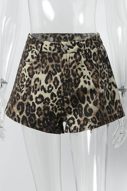 Sophisticated Garment with a Clean Classic Look