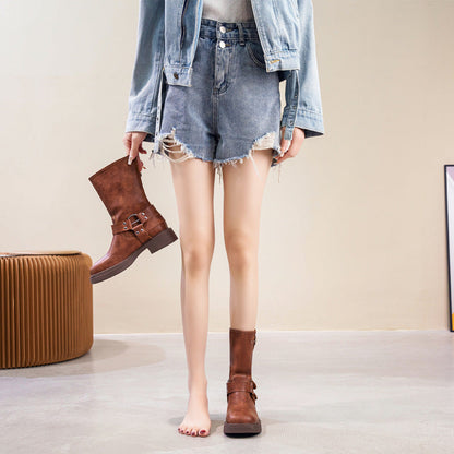 Elegantly Styled Boots for Everyday Wear