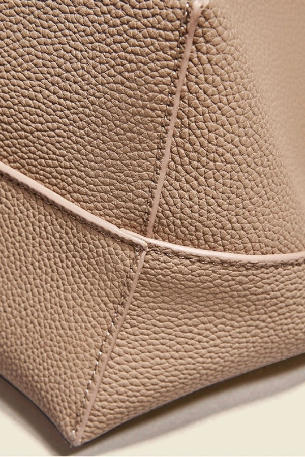 Beautifully Finished Bag in a Timeless Design