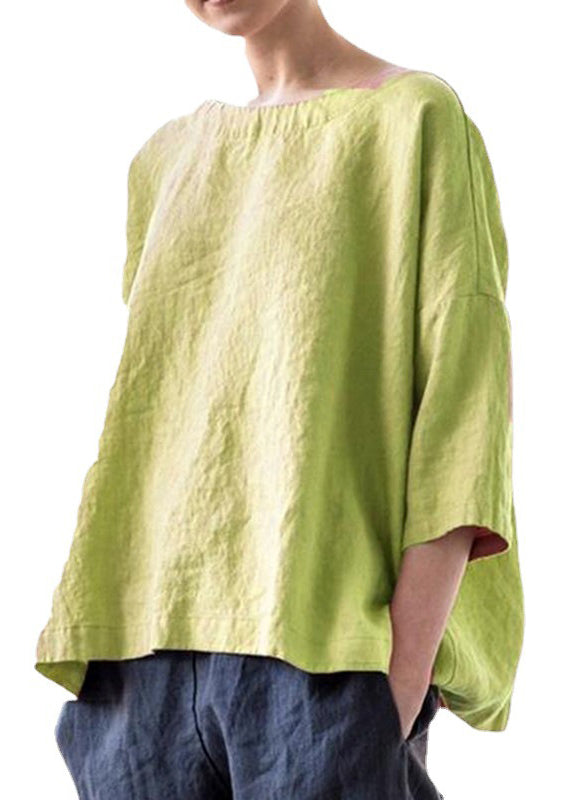 Sophisticated Blouse with a Clean Classic Look