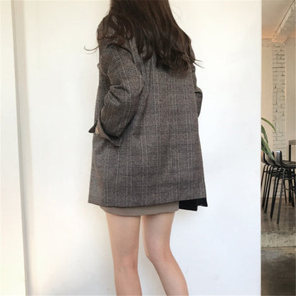 Well Tailored Garment with a Graceful Silhouette