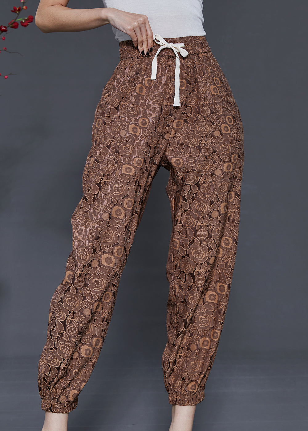 Classic Vintage Pants with a Flattering Fit
