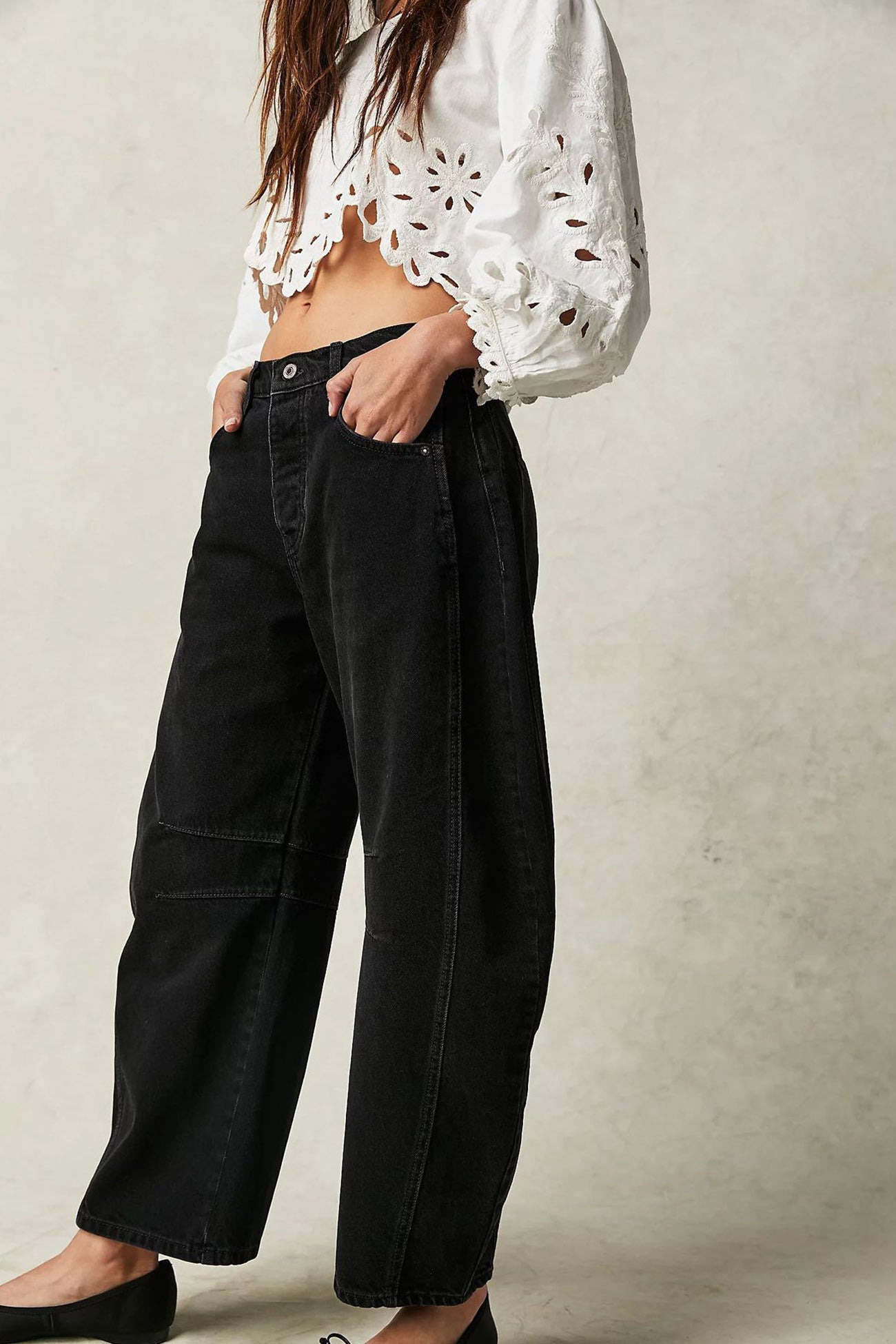 Well Tailored Bag with a Graceful Silhouette