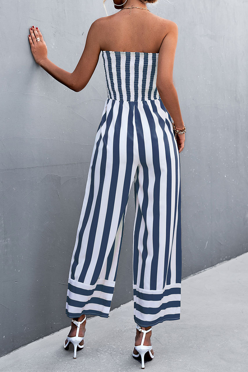 Sophisticated Garment with a Clean Classic Look