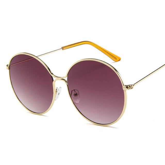 Sophisticated Garment with a Clean Classic Look