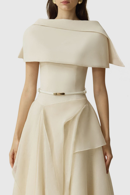 Well Tailored Dress with a Graceful Silhouette