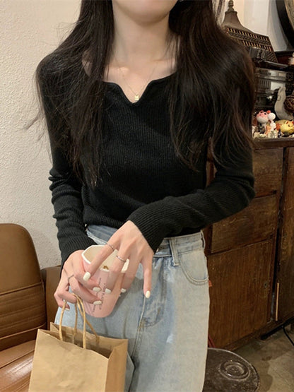 Elegantly Styled Sweater for Everyday Wear