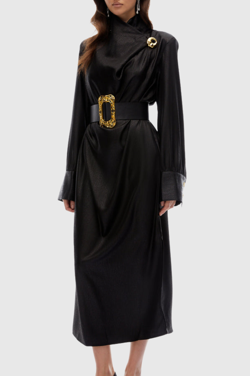 Gracefully Styled Coat for Any Occasion