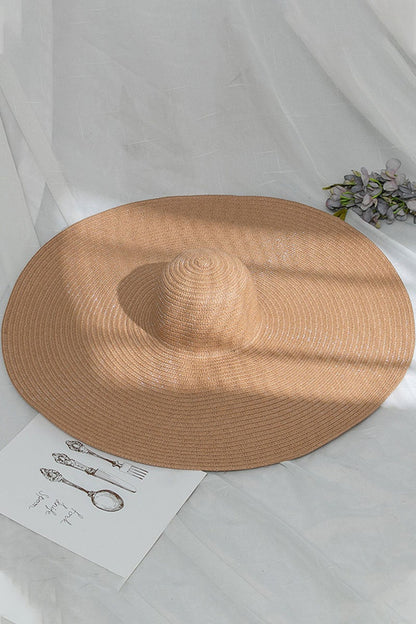 Effortlessly Elegant Garment with a Timeless Design