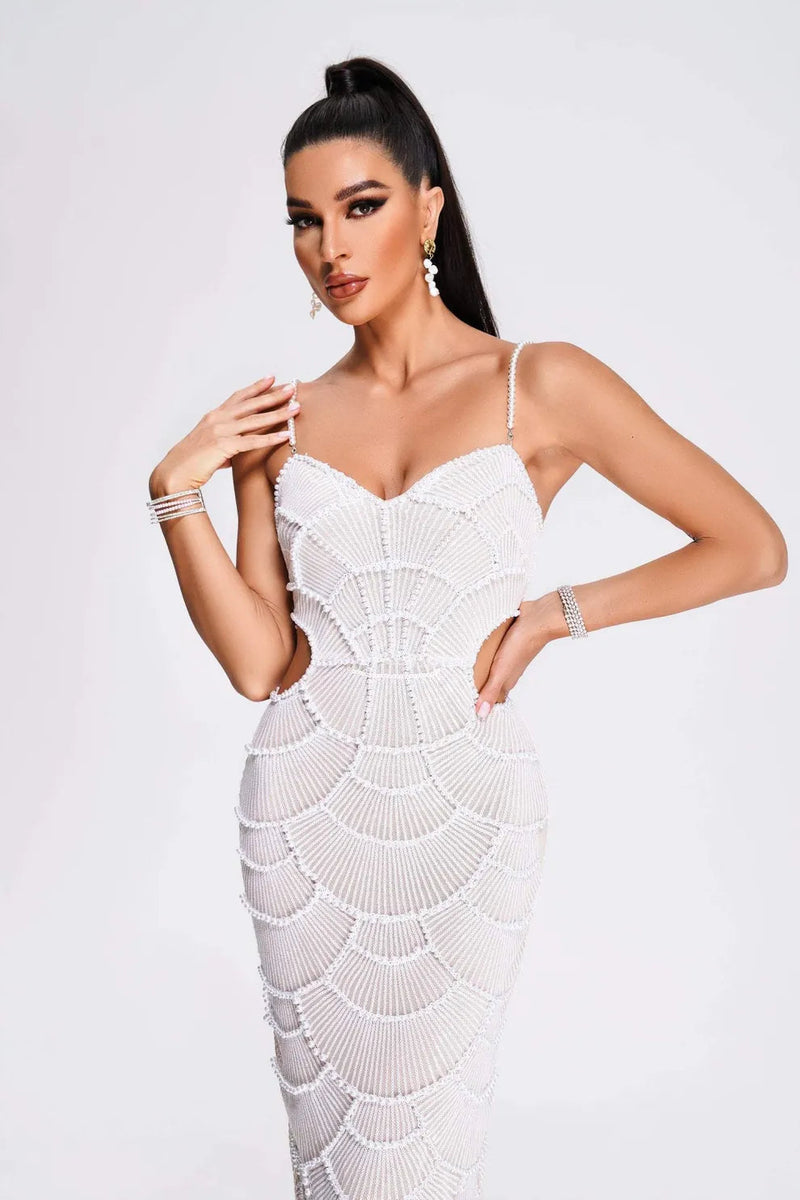 Beautifully Crafted Dress in a Classic Style