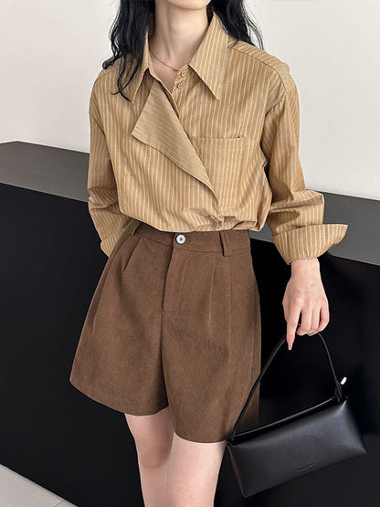 Sophisticated Blouse with a Clean Classic Look