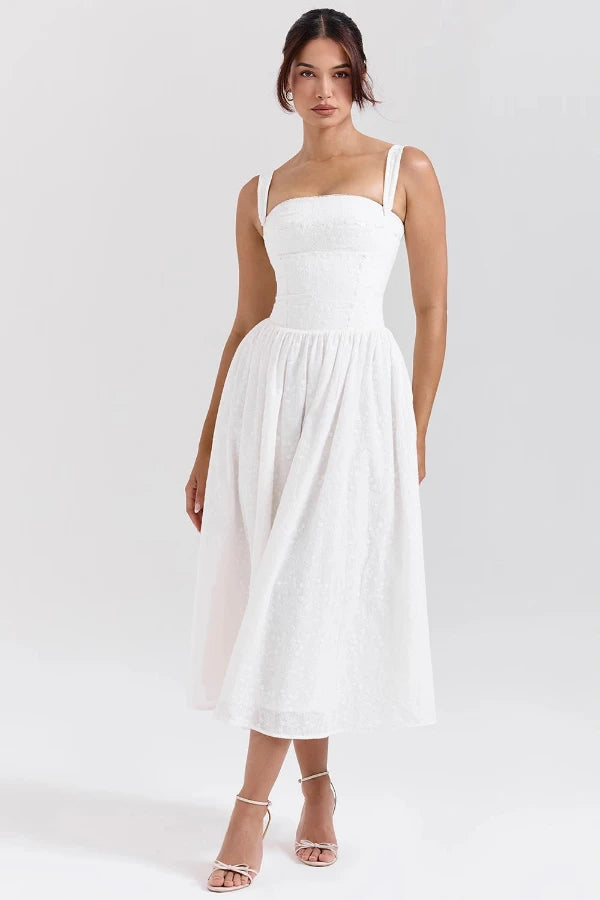 Sophisticated Dress with a Clean Classic Look
