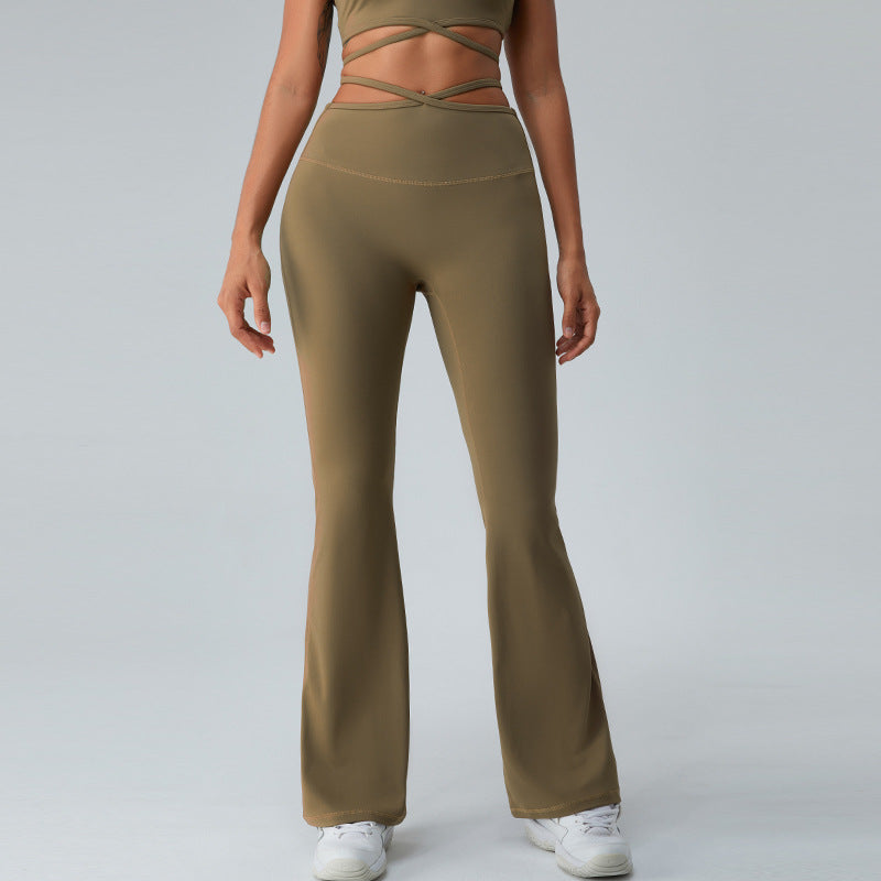Effortlessly Elegant Pants with a Timeless Design