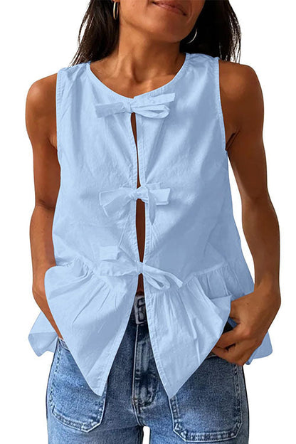 Well Tailored Top with a Graceful Silhouette