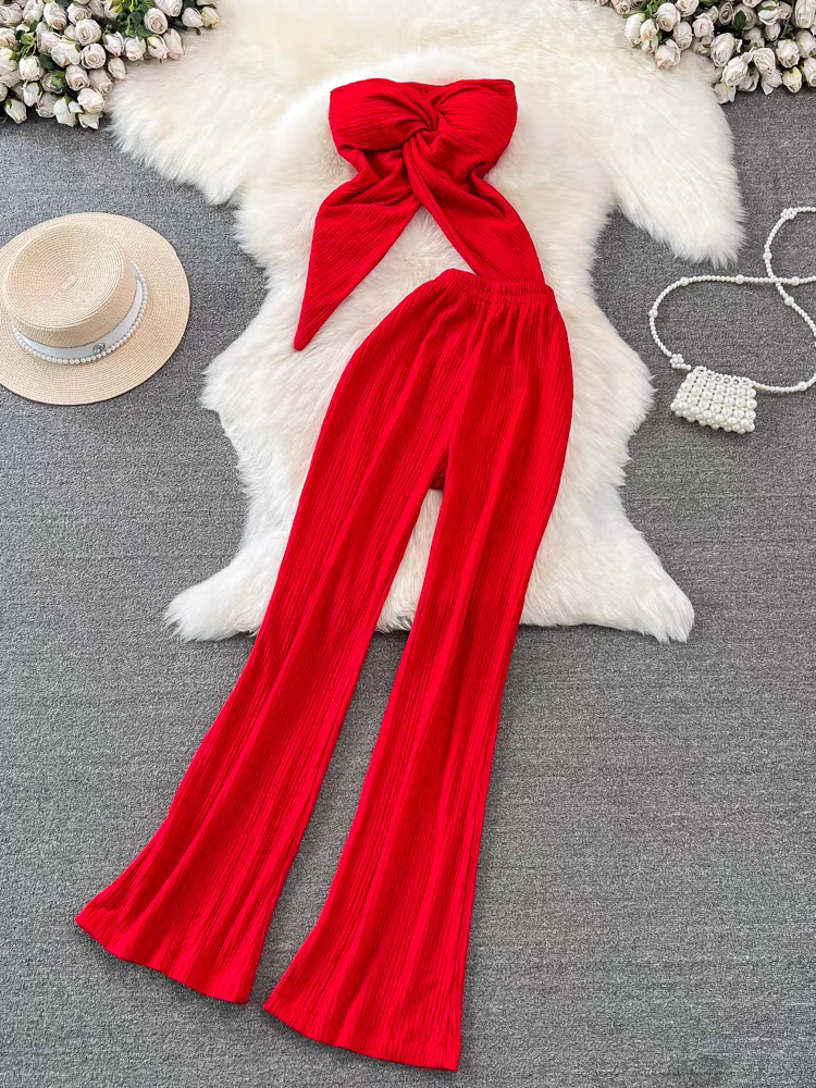Gracefully Styled Pants for Any Occasion