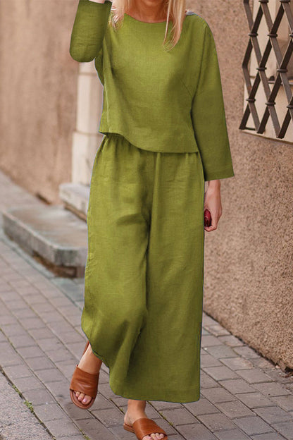Well Tailored Garment with a Graceful Silhouette
