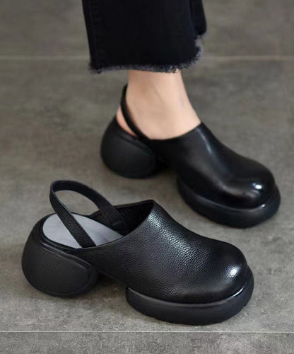 Beautifully Finished Sandals in a Timeless Design