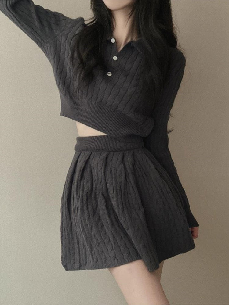 Classic Vintage & Enduringly Stylish Top