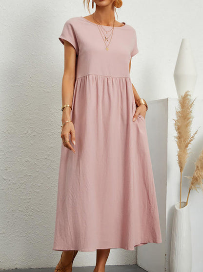 Beautifully Finished Dress in a Timeless Design