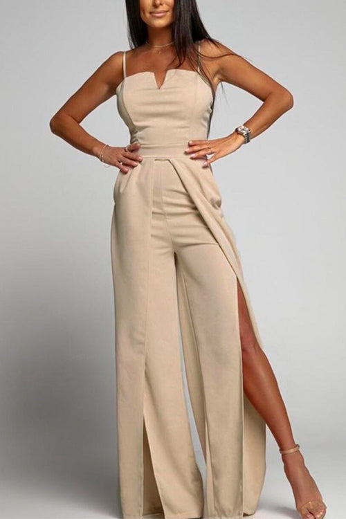 Effortlessly Elegant Garment with a Timeless Design