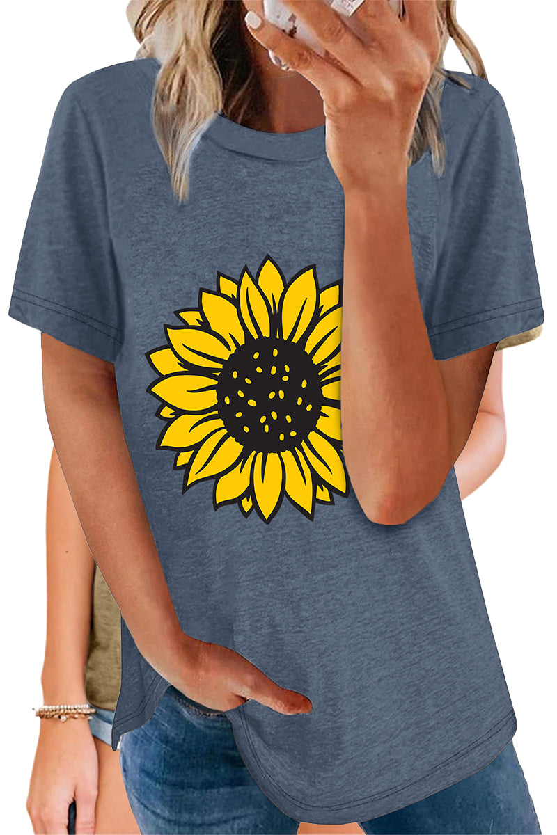 Effortlessly Elegant T-Shirt with a Timeless Design