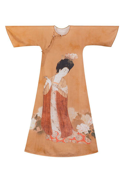 Beautifully Crafted Dress in a Classic Style