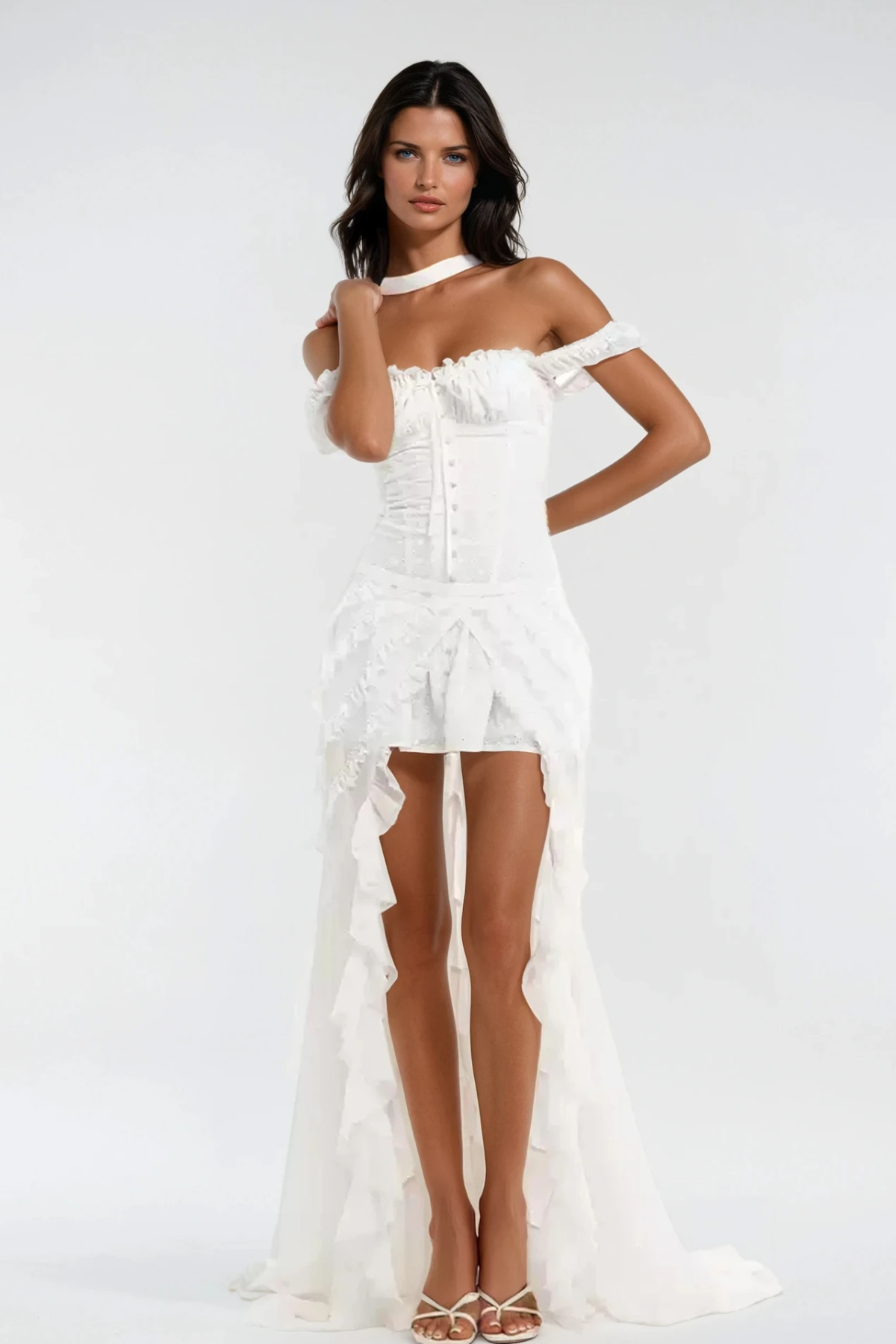 Well Tailored Dress with a Graceful Silhouette