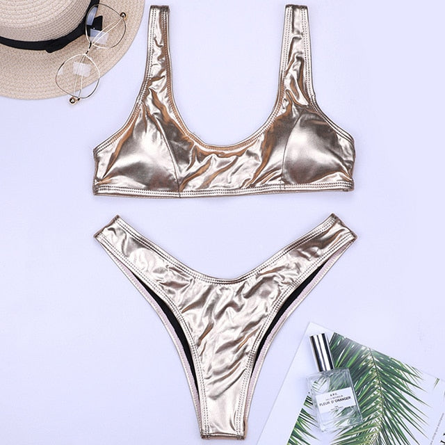 Classic Vintage Garment with a Flattering Fit