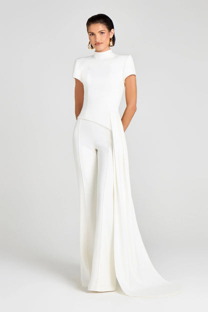 Gracefully Styled Pants for Any Occasion