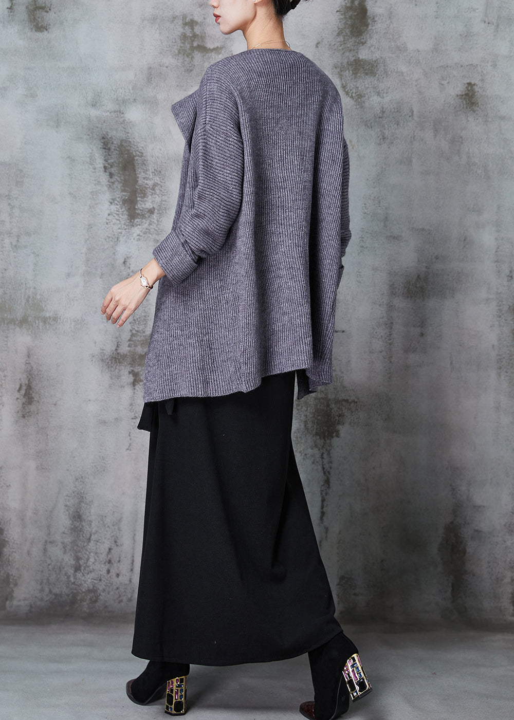 Gracefully Styled Cardigan for Any Occasion