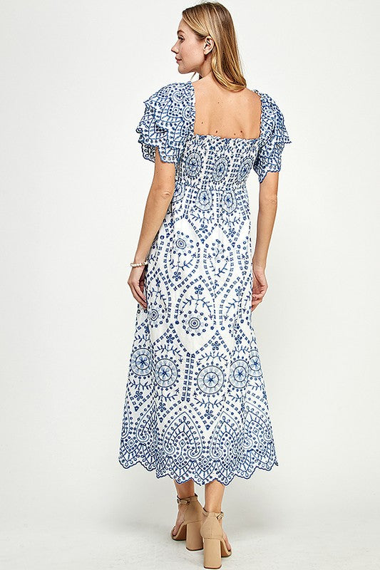 Gracefully Styled Dress for Any Occasion
