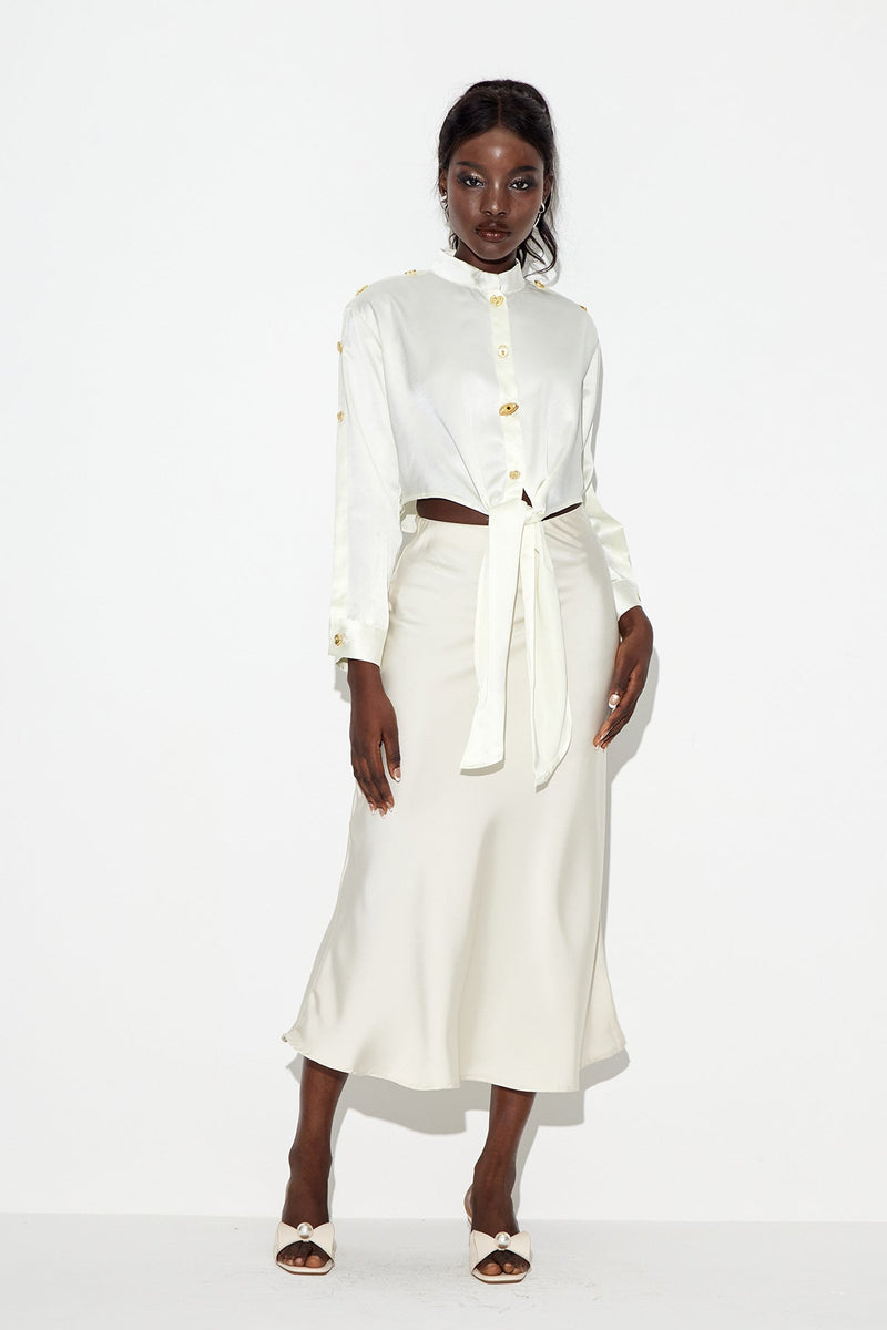 Gracefully Styled Shirt for Any Occasion