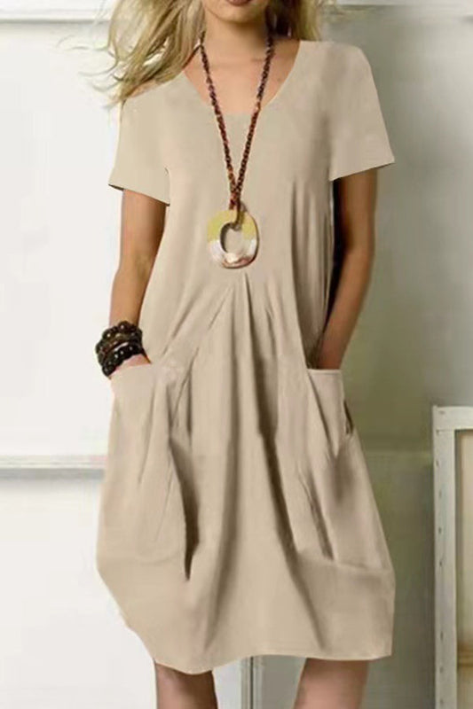 Well Tailored Dress with a Graceful Silhouette
