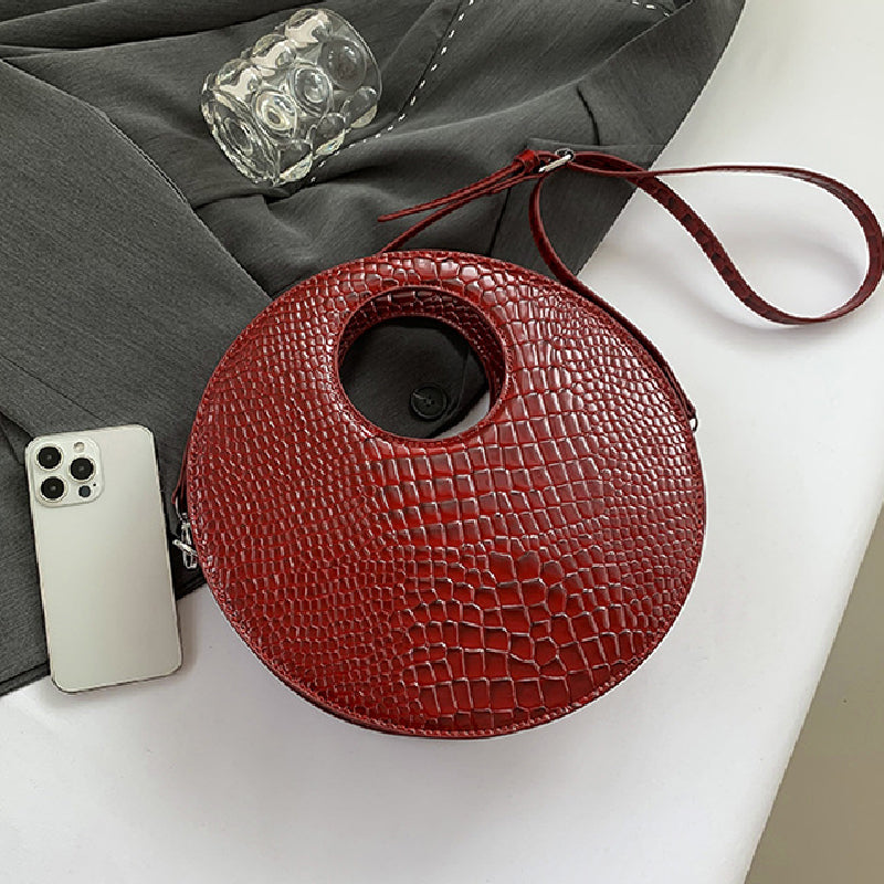 A Vintage Style Bag with Delicate Timeless Details